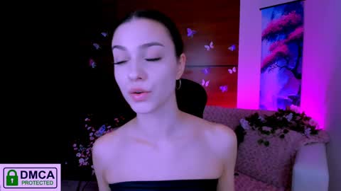 Silvia nude in pvt  online show from 24, 12, 2024