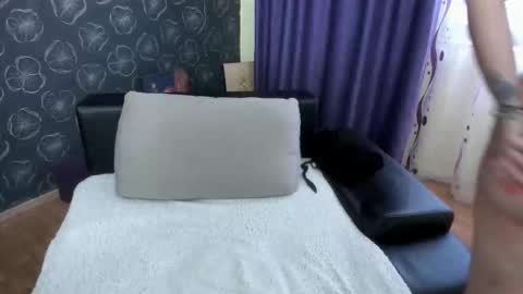 Silvya online show from 21, 9, 2025