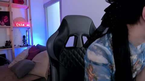 Wendy help me get get 69 likes  online show from 3, 11, 2025