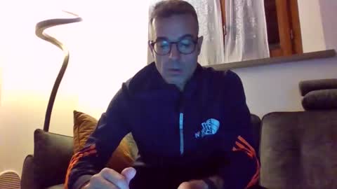 Italiandaddyitalydickassbottomassholecomshowmasturbatenudeboyitalyatleticcutemuscolarhardcockdickboy online show from 28, 9, 2025