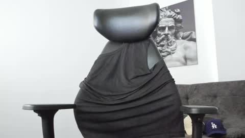 simon_leon01 online show from 16, 4, 2026