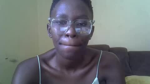 simplyloy33 online show from 8, 11, 2025