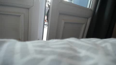 Snapshot of simur_sahso chatting on 20, 12, 2024 Sofi wed. - sat. 11am - 11 pm and Santi with Sofi sun.. - tue. 11 am - 5 pm  europe online show from 20, 12, 2024