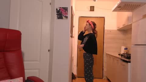 simyhvn online show from 16, 2, 2026