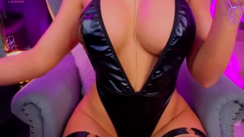 Snapshot of sin_withme_ chatting on 28, 5, 2026 Jessy online show from 28, 5, 2026
