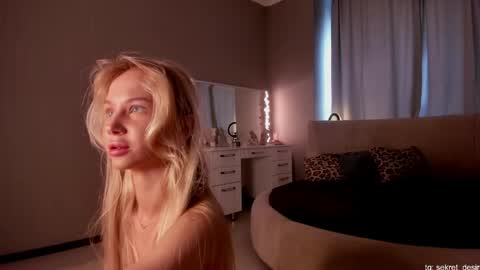 Naomi online show from 28, 3, 2026