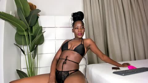 sincerre9_tara online show from 28, 2, 2025