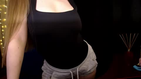 Sindi online show from 22, 4, 2026