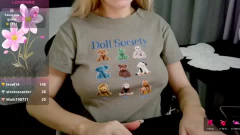 Snapshot of sinful_kittyy chatting on 11, 5, 2026 Kate online show from 11, 5, 2026