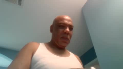 Snapshot of sinista_ovaload chatting on 27, 3, 2026 Sinista Ovaload online show from 27, 3, 2026