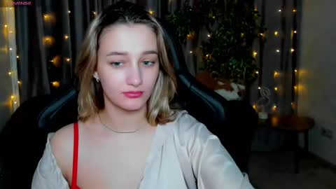 Sinty Noria online show from 10, 3, 2025