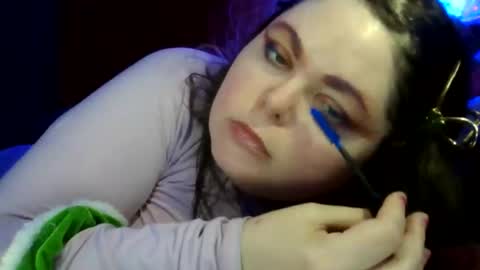 Siofra online show from 10, 11, 2025