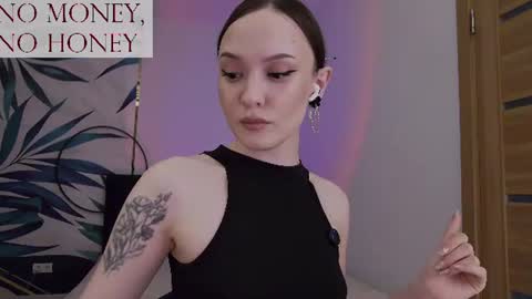 Snapshot of sirenaswhisper chatting on 20, 7, 2026 Goddess Sirena online show from 20, 7, 2026