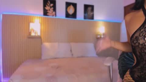 Snapshot of sirenita_xoxo chatting on 15, 11, 2025 Sirenita online show from 15, 11, 2025