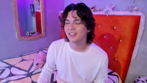 Snapshot of sirius_angels chatting on 10, 12, 2024 Sirius angels online show from 10, 12, 2024