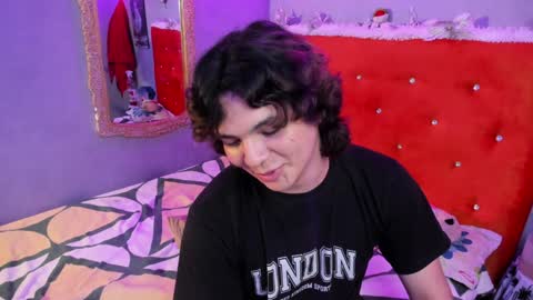 Snapshot of sirius_angels chatting on 24, 12, 2024 Sirius angels online show from 24, 12, 2024