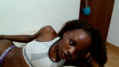 shannie online show from 17, 4, 2026