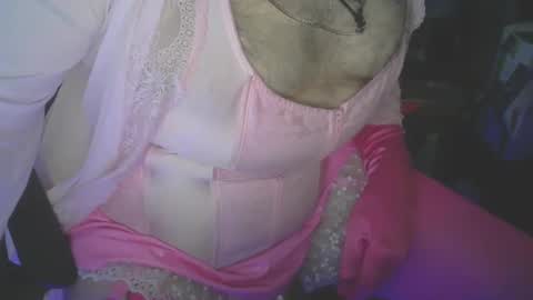 Submissive Boi Pussy online show from 3, 1, 2025