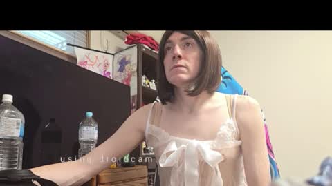 sissyicy online show from 2, 11, 2025