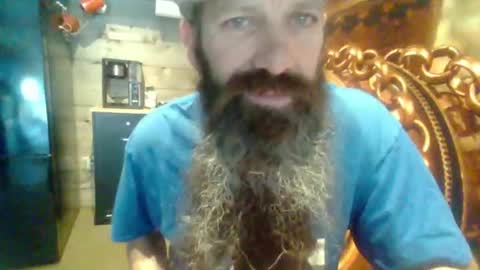 Snapshot of sitonmybeardxxx chatting on 3, 7, 2026 sitonmybeardxxx online show from 3, 7, 2026