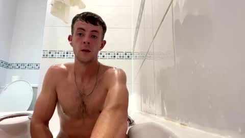 sixpackmac1 online show from 18, 9, 2025