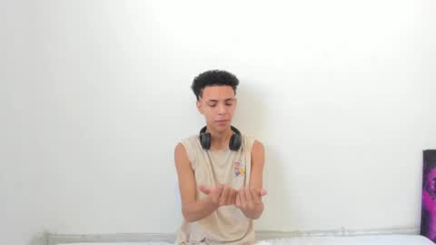 skady_coronado online show from 15, 12, 2024