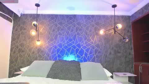 Snapshot of skailyn_angels chatting on 24, 11, 2025 SKAILYN ANGELS online show from 24, 11, 2025