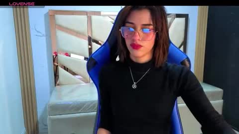 Snapshot of skaller_james_a chatting on 23, 2, 2026 skaller_james_a online show from 23, 2, 2026