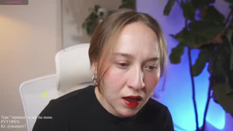 Im Scarlett  ONLINE  5pm-10pm NYC time  online show from 28, 1, 2025