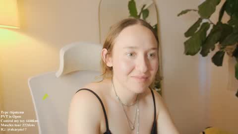 Snapshot of skarpio17 chatting on 6, 5, 2026 Im Scarlett ONLINE 5pm-10pm NYC time online show from 6, 5, 2026