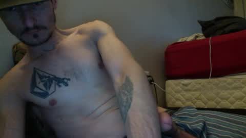 Snapshot of skaterpunk_1992 chatting on 23, 7, 2026 skaterpunk_1992 online show from 23, 7, 2026