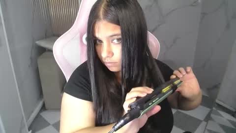 Snapshot of skeler_lovd_b chatting on 20, 2, 2026 Skarlet online show from 20, 2, 2026