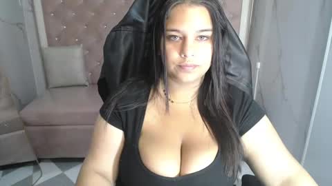 Snapshot of skeler_lovd_b chatting on 26, 2, 2026 Skarlet online show from 26, 2, 2026