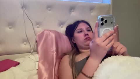 skiimaskabby online show from 11, 2, 2026