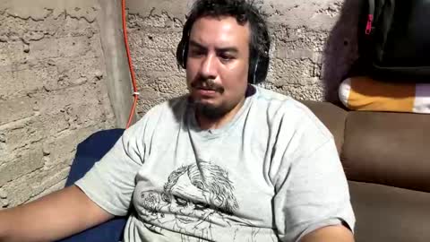 Snapshot of skinhell chatting on 3, 11, 2025 Elias online show from 3, 11, 2025