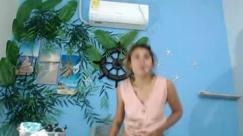 skinny online show from 20, 7, 2026