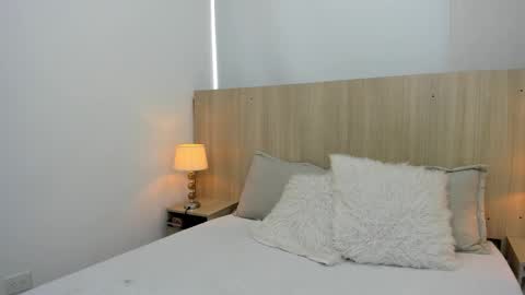 Snapshot of skinny_ariadna chatting on 11, 11, 2025 Ariadna online show from 11, 11, 2025