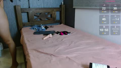 skinny_hot_girls_hard online show from 6, 6, 2026