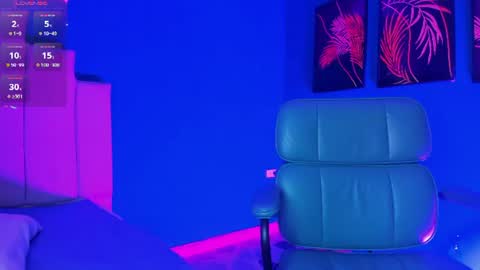 Snapshot of skinny_mac_ chatting on 22, 7, 2026 Mac online show from 22, 7, 2026