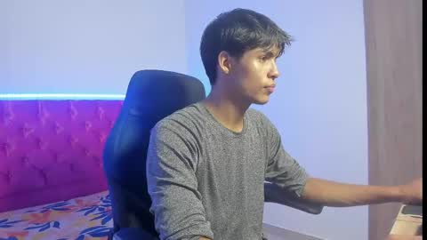 Snapshot of skinny_sam23 chatting on 26, 4, 2026 sam online show from 26, 4, 2026