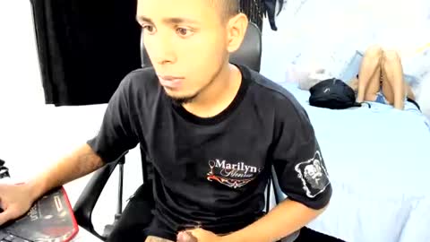 Snapshot of skinny_sexx69 chatting on 11, 7, 2026 Melissa And Omar online show from 11, 7, 2026