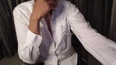 Snapshot of skinny_tamer chatting on 17, 6, 2026 skinny tamer online show from 17, 6, 2026