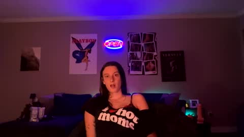 skinnyangel21 online show from 11, 7, 2026