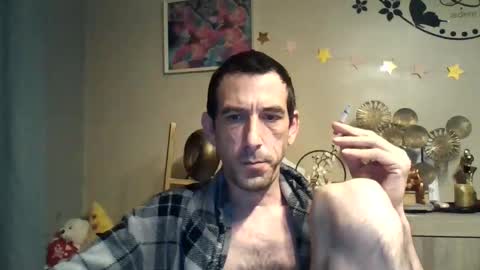 SkinnyBigCock2 online show from 5, 10, 2025