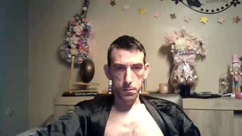 SkinnyBigCock2 online show from 20, 12, 2025