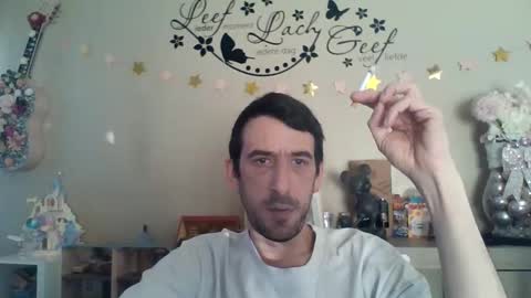 Snapshot of skinnybigcock2 chatting on 25, 2, 2026 SkinnyBigCock2 online show from 25, 2, 2026