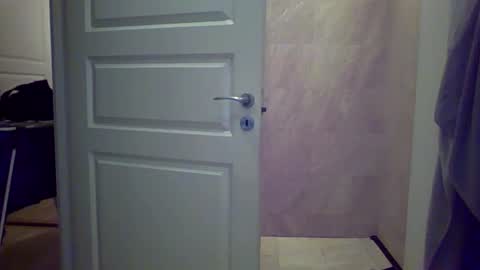 skinnybigd online show from 8, 1, 2025