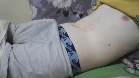 skinnycuteb0y online show from 1, 2, 2025