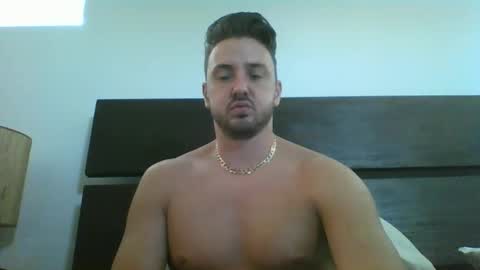 skinnyguylongdick1 online show from 1, 3, 2025