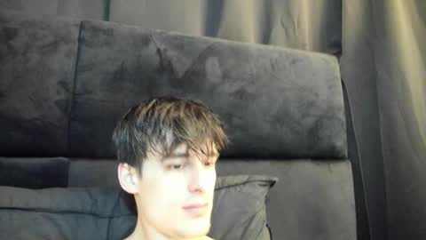 skinnyguywithbigd online show from 9, 3, 2025